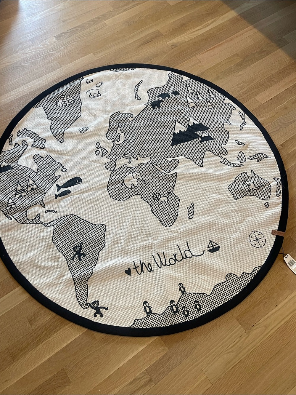 OYOY Design World Map Round Cotton Rug 53” Black Cream Play Mat Nursery Rug